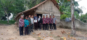 Tinjau Titik Nol Pelaksanaan RTLH di Dusun IV Desa Bukit